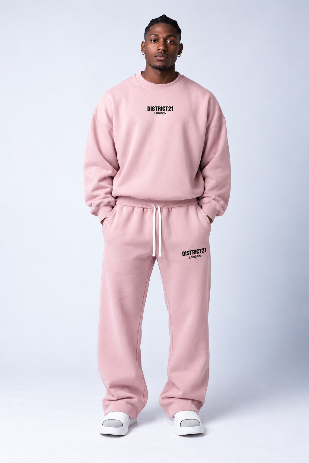 DISTRICT21 Logo Sweatshirt