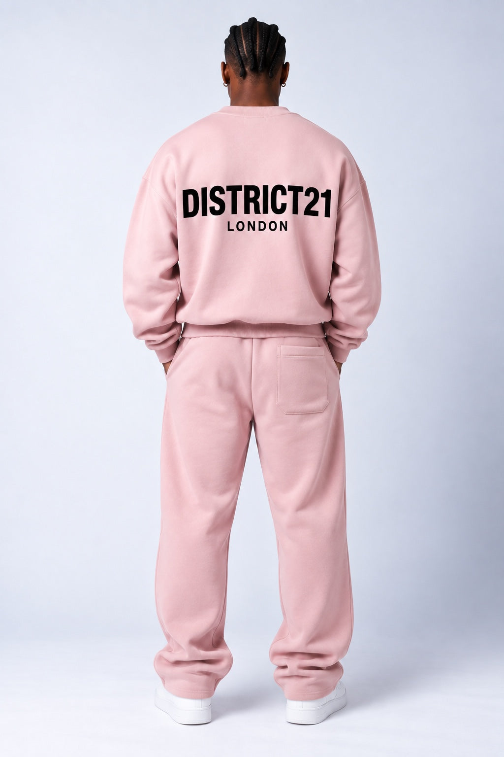 DISTRICT21 Logo Sweatshirt